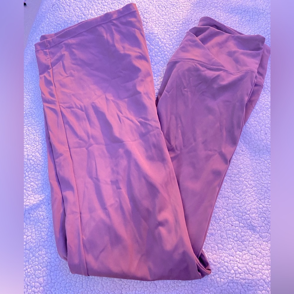CrossOver Flare Leggings